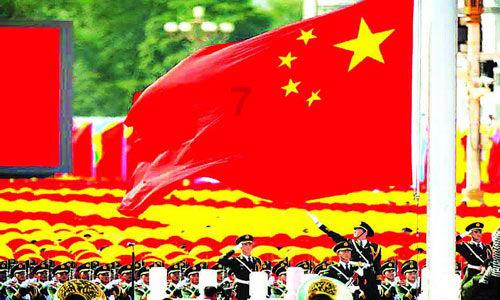 在平均海拔3200米的青海湖畔，他们全年24小时守护……